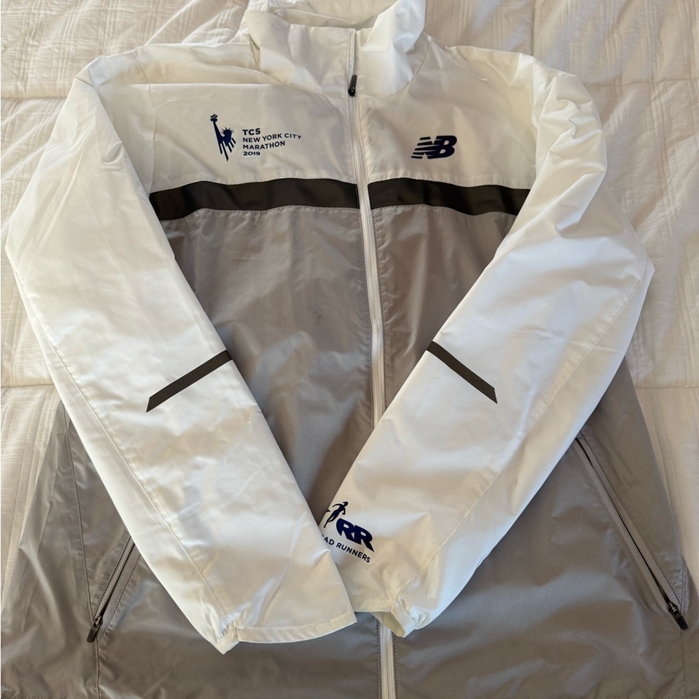 New Balance Women’s NYC Marathon Jacket 2019